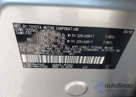 2018 Toyota Rav4 Le z USA, uszkodzony, nr VIN JTMZFREV8JJ211618